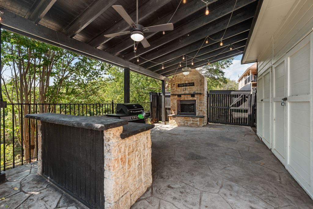 Photo of Patio Balcony in Fort Worth