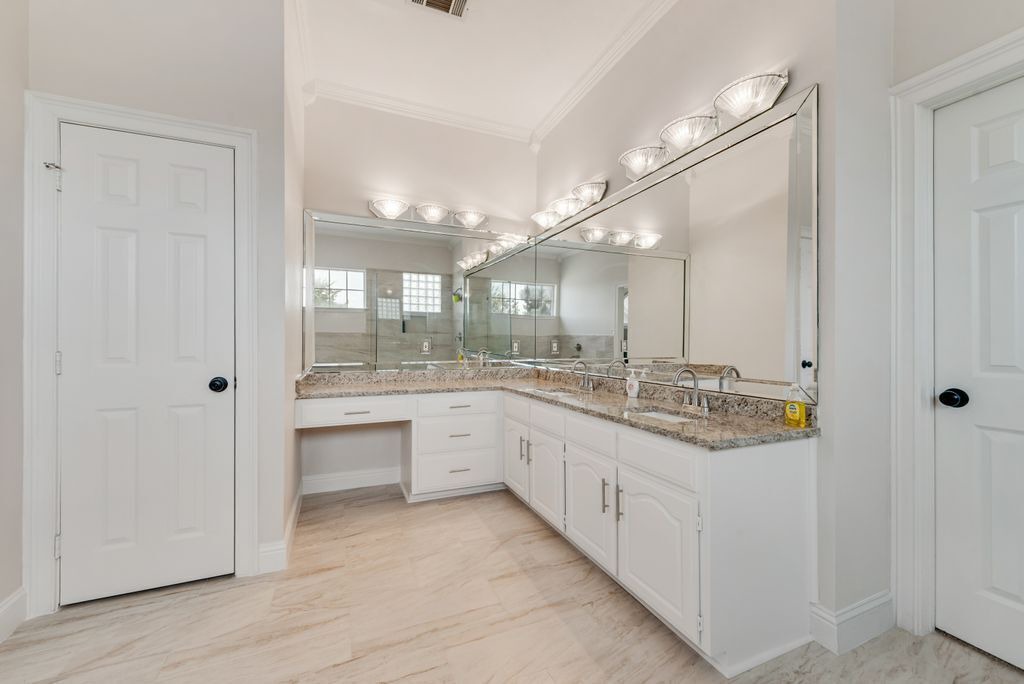 Photo of Bathroom in Fort Worth