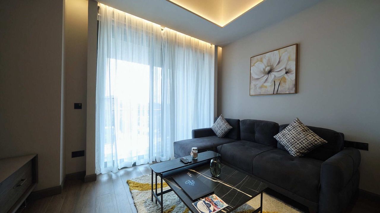 Photo of Livingroom in Cantonments