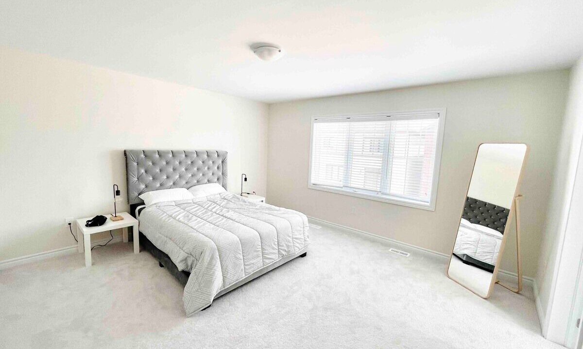 Photo of Bedroom in Thorold