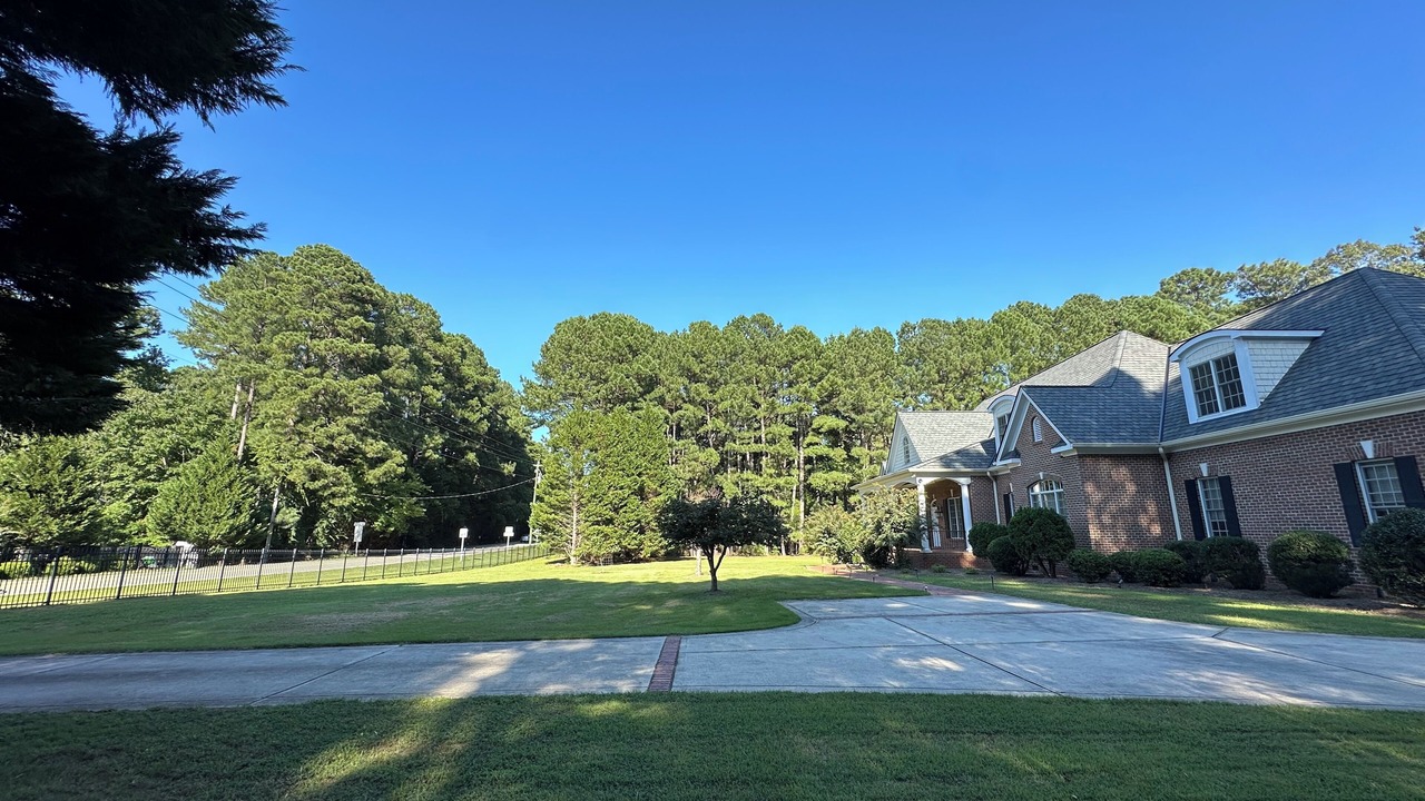 Photo of Outdoor in Forestbrook