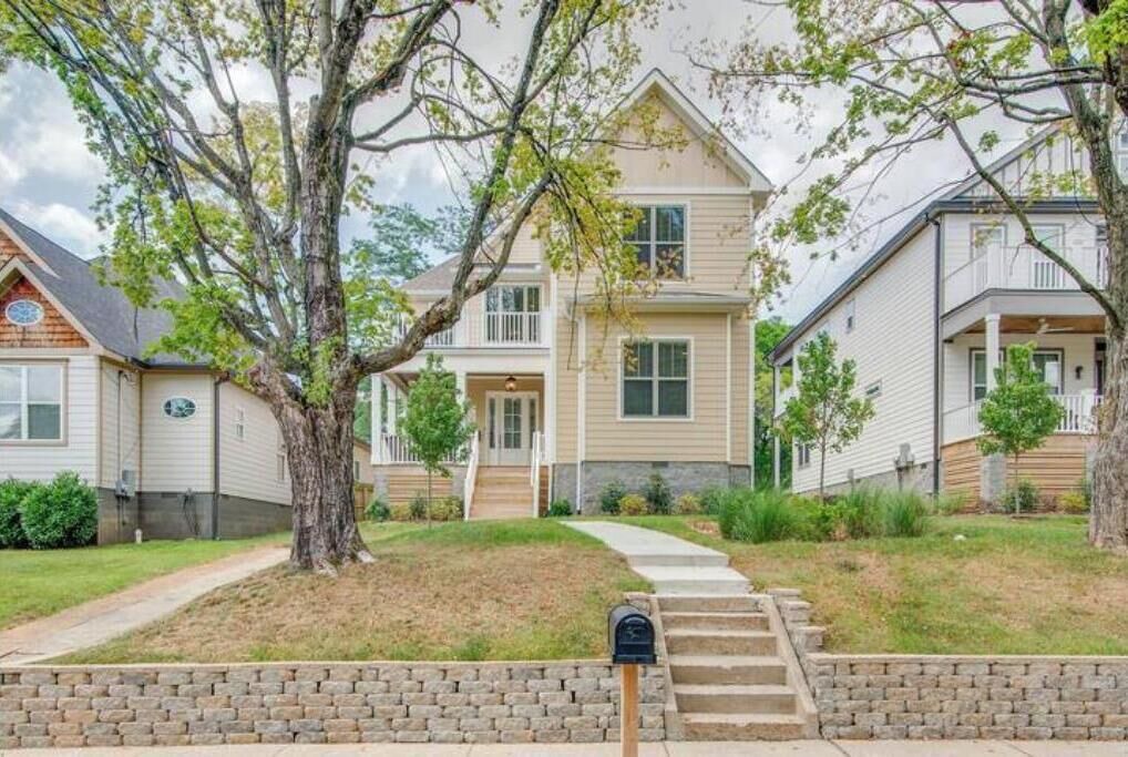 Photo of Outdoor in Shelby Hills