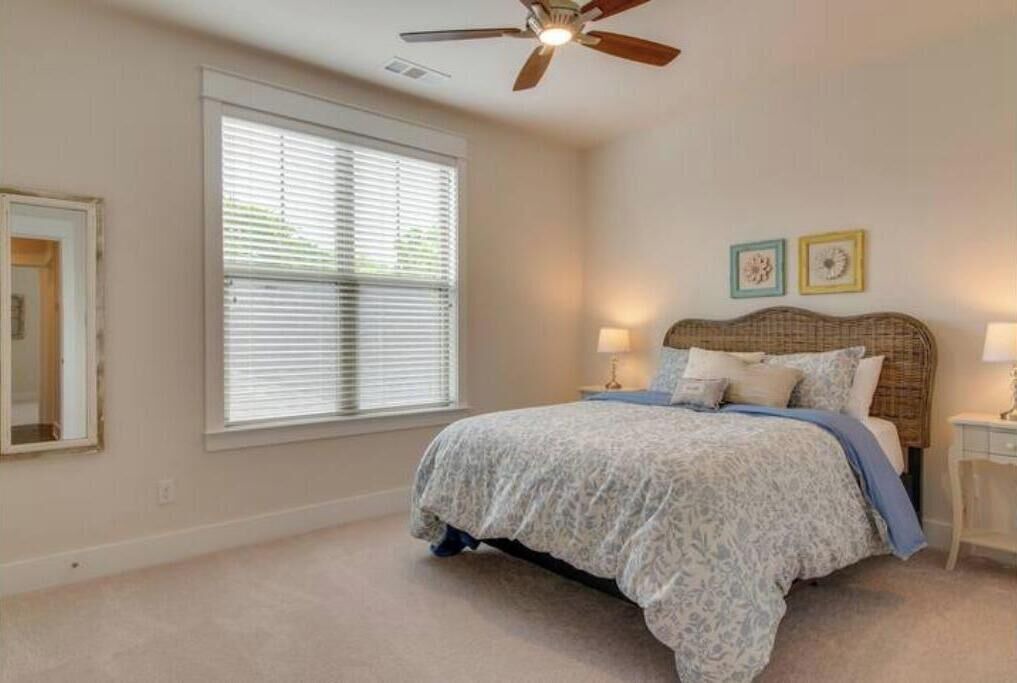 Photo of Bedroom in Shelby Hills