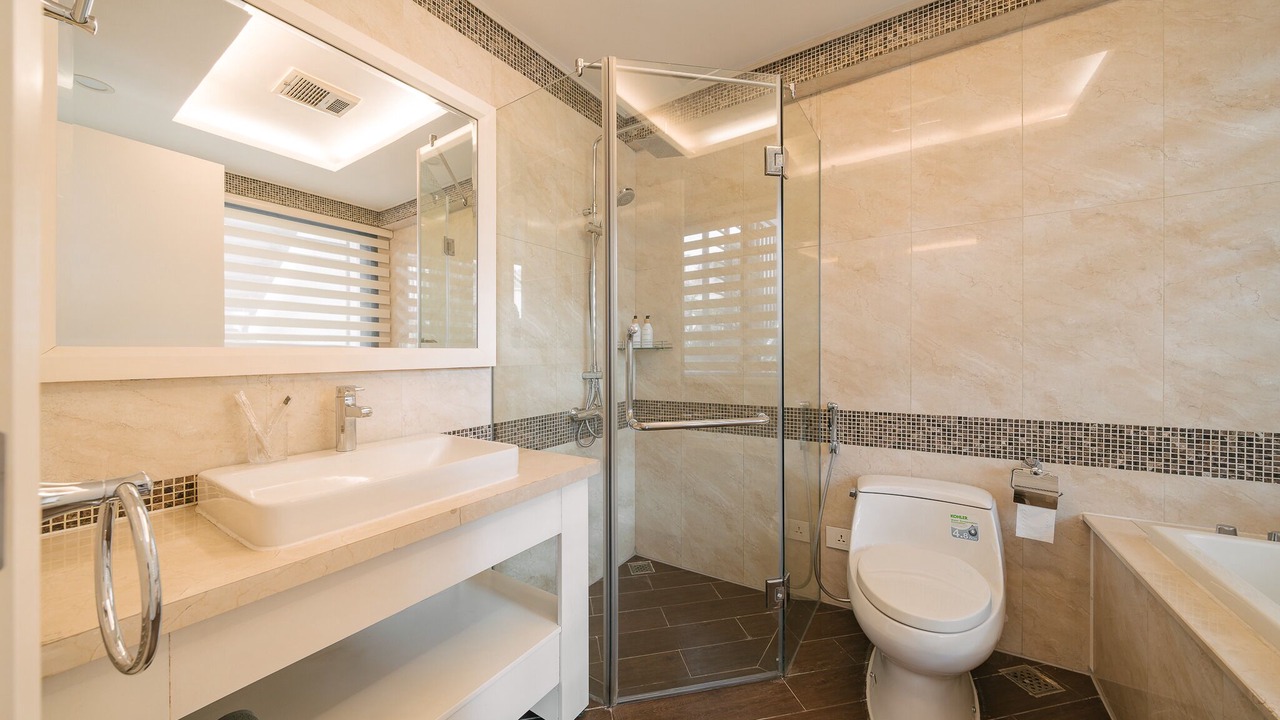 Photo of Bathroom in Quang An