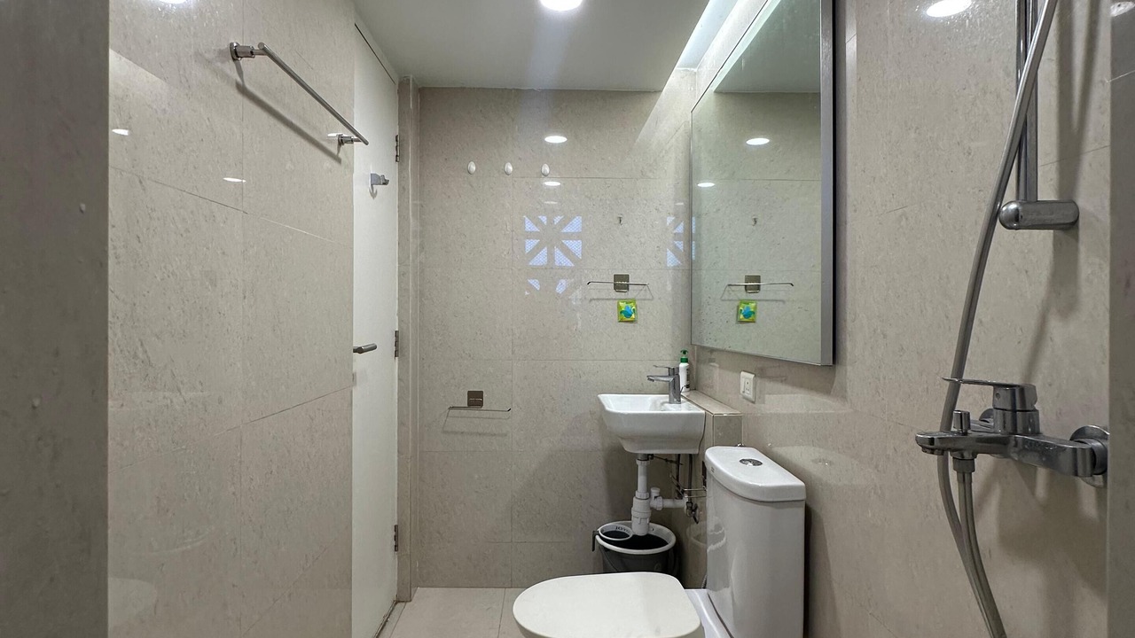Photo of Bathroom in Thane West