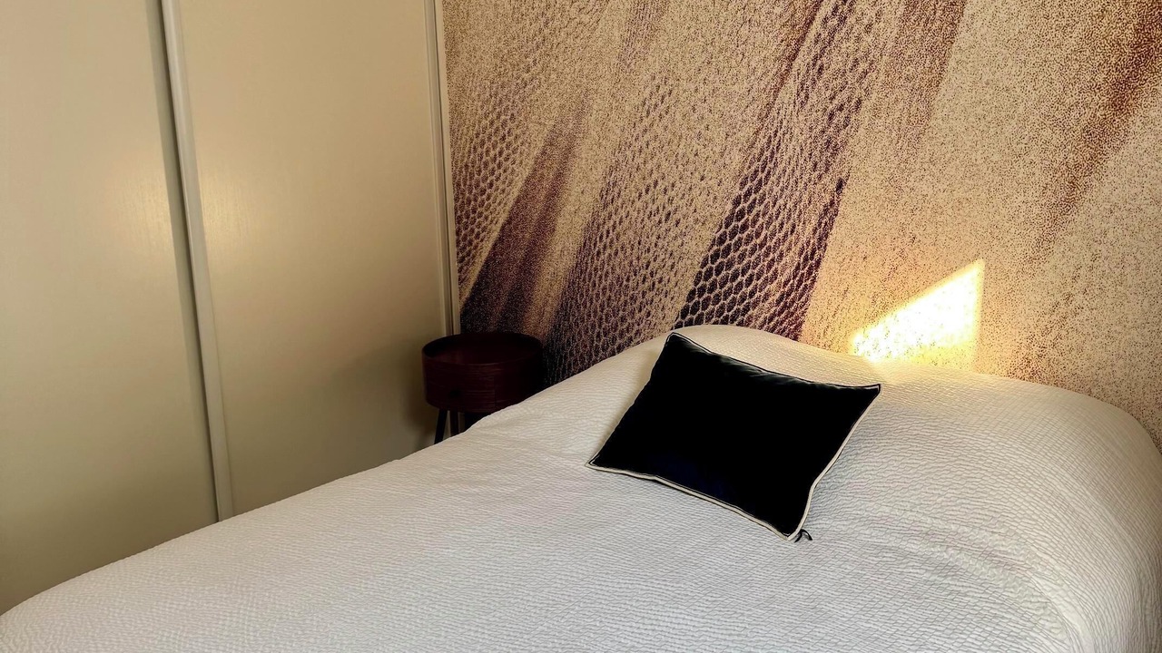 Photo of Bedroom in Landerneau