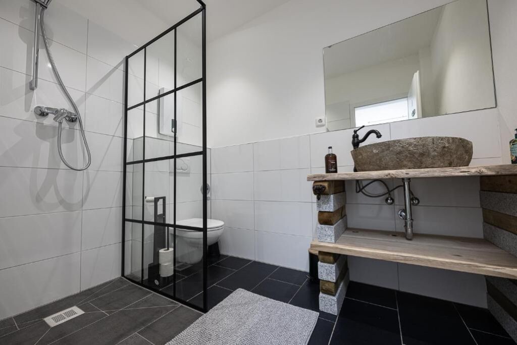 Photo of Bathroom in Kurenz