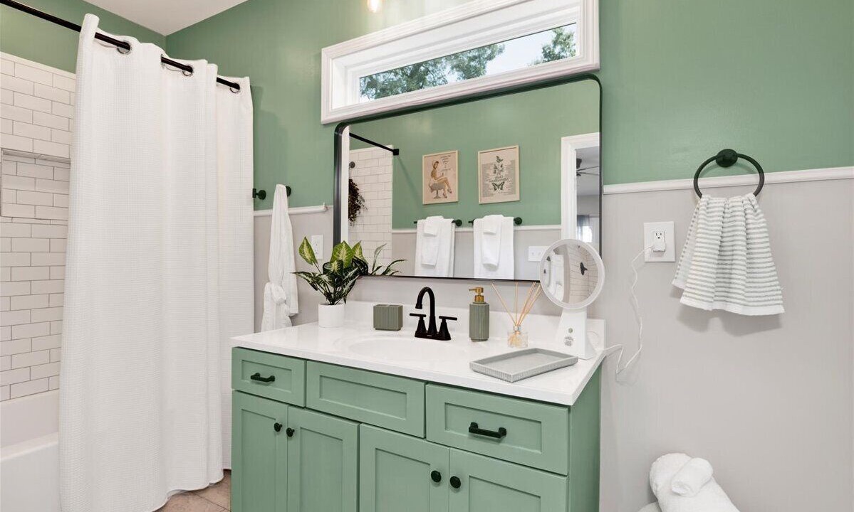Photo of Bathroom in Crestline Heights
