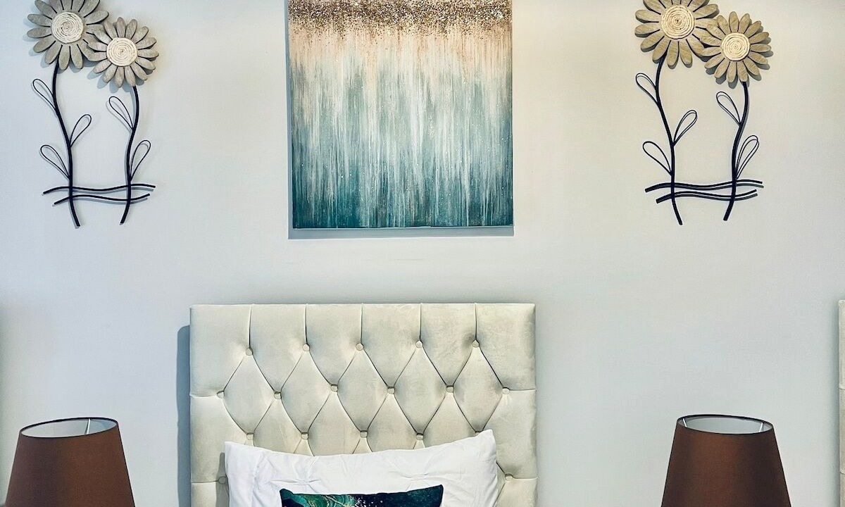 Photo of Bedroom in Wainscot