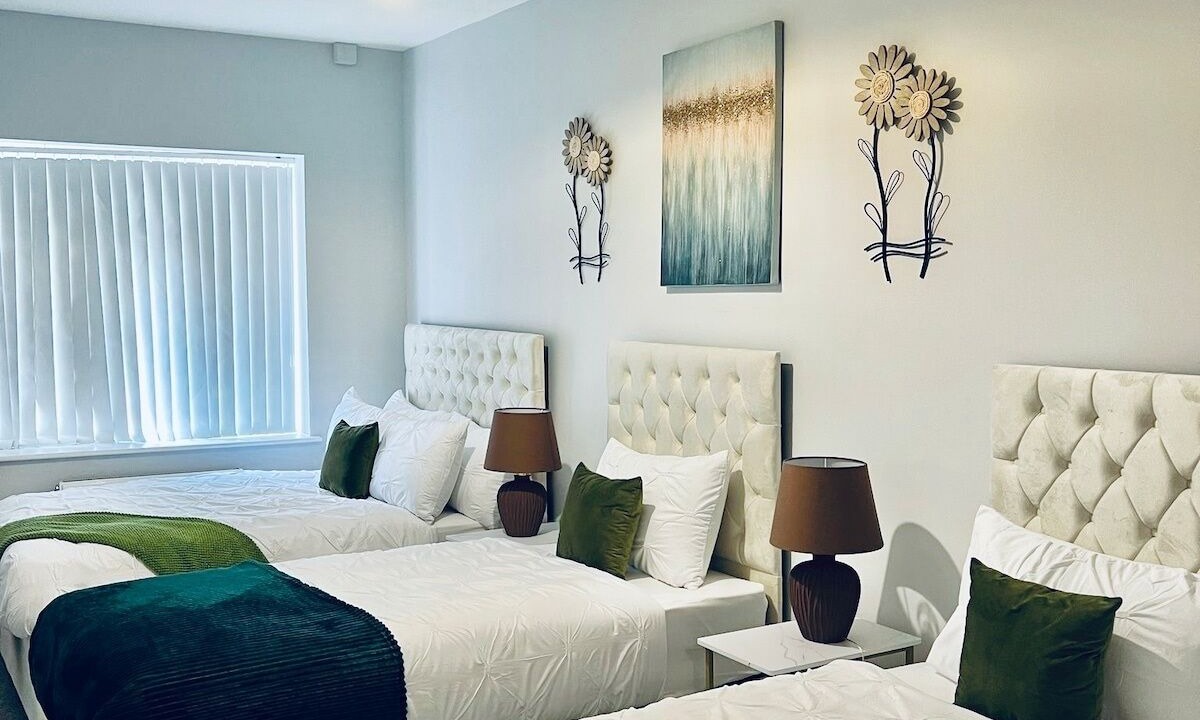 Photo of Bedroom in Wainscot