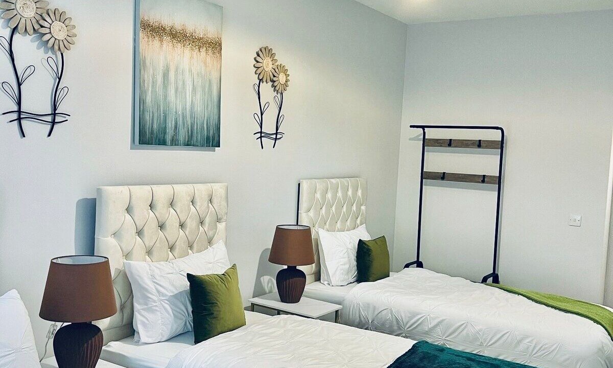Photo of Bedroom in Wainscot