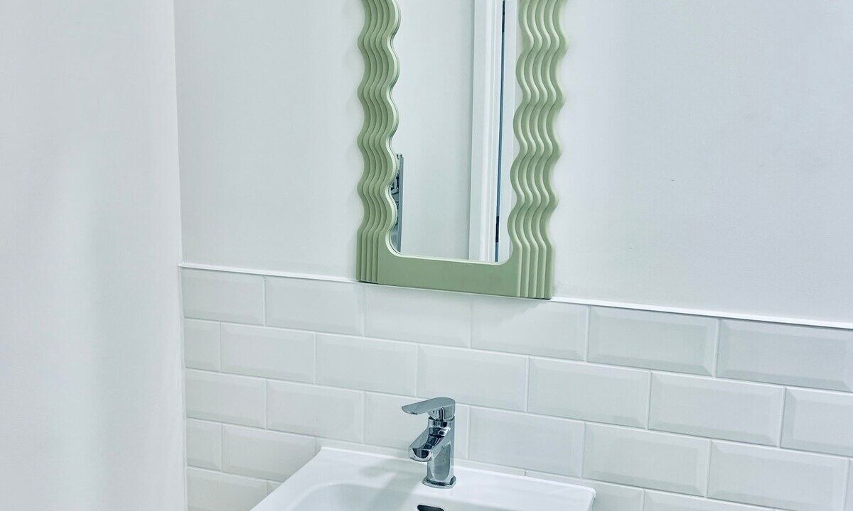Photo of Bathroom in Wainscot