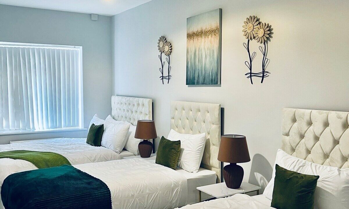 Photo of Bedroom in Wainscot