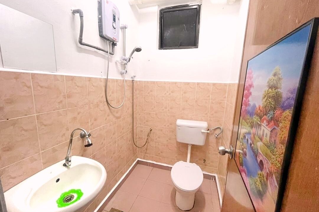 Photo of Bathroom in Bukit Baru