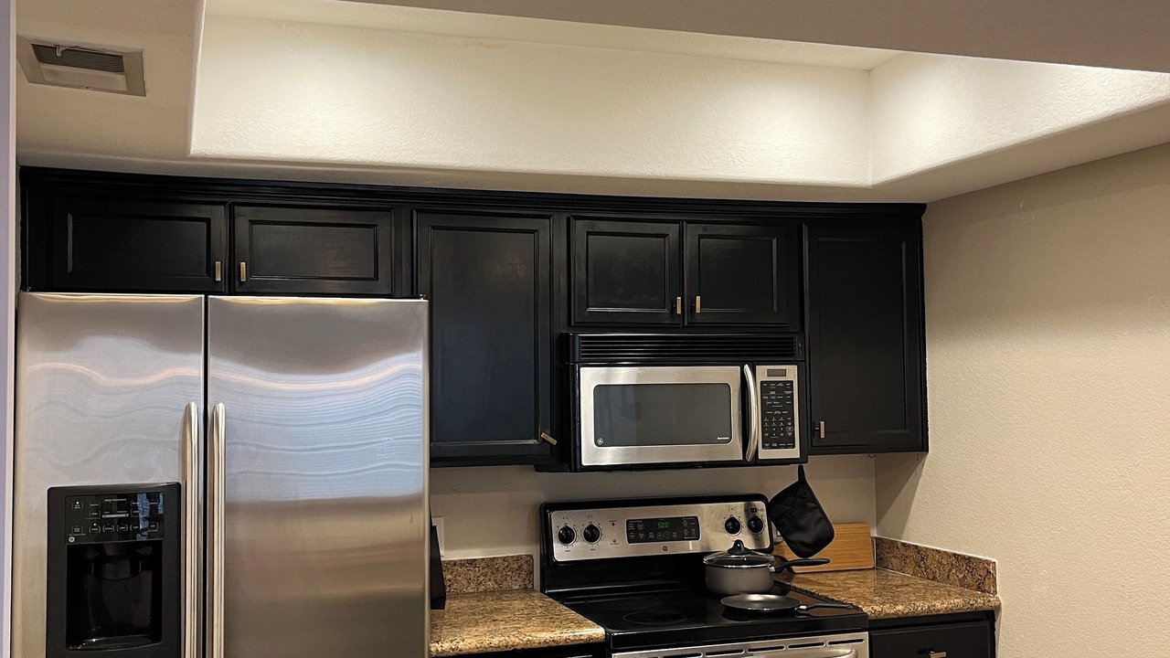 Photo of Kitchen in Olivewood Est