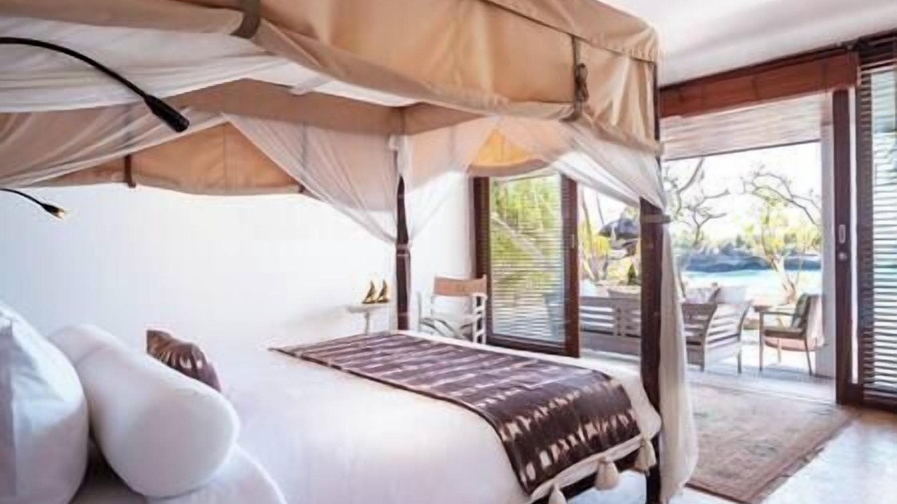 Photo of Bedroom in Mushroom Bay