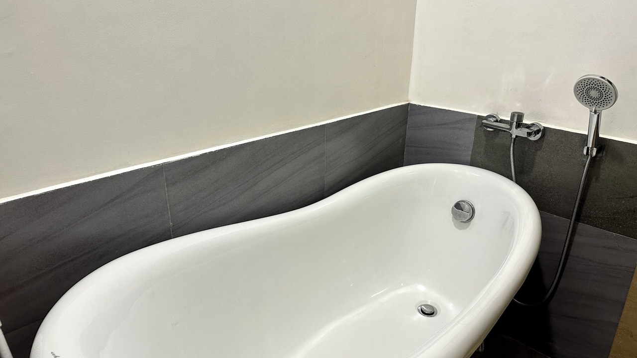 Photo of Bathroom in Moonwalk