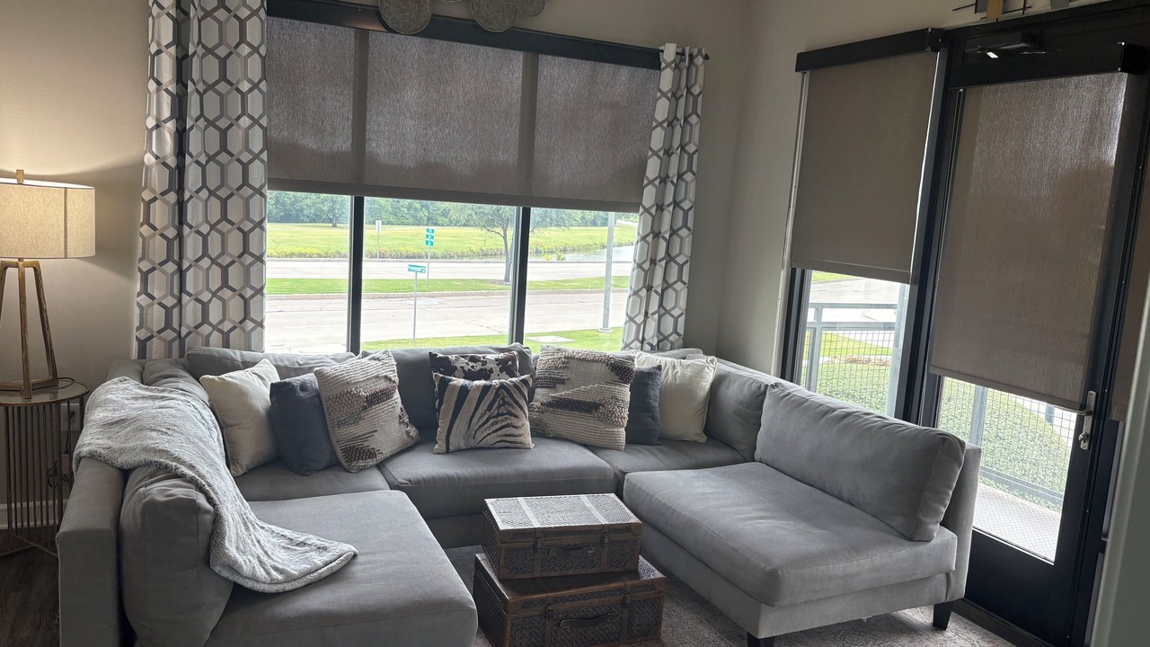 Photo of Livingroom in Las Colinas