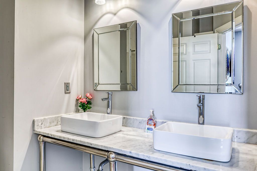 Photo of Bathroom in Old West Broad Neighborhood