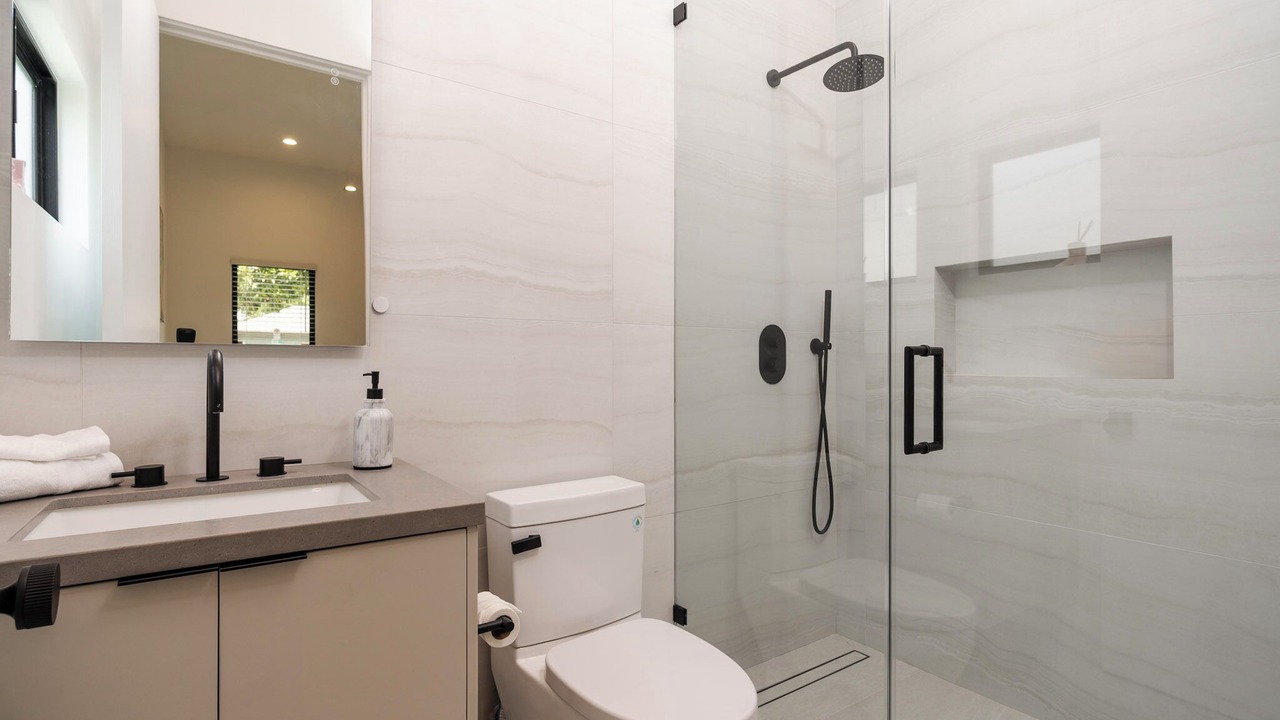 Photo of Bathroom in Valley Village