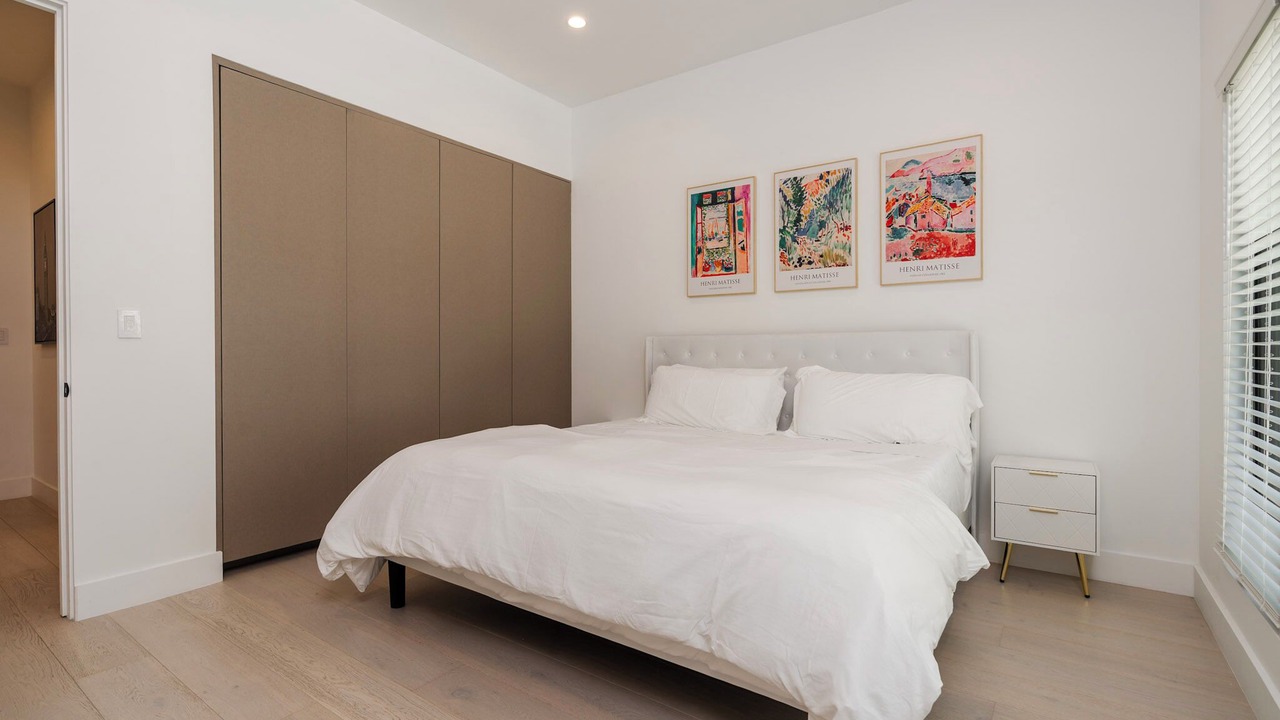 Photo of Bedroom in Valley Village