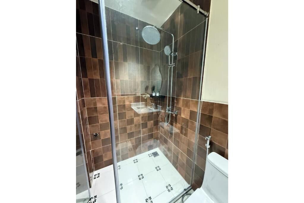Photo of Bathroom in Van Mieu