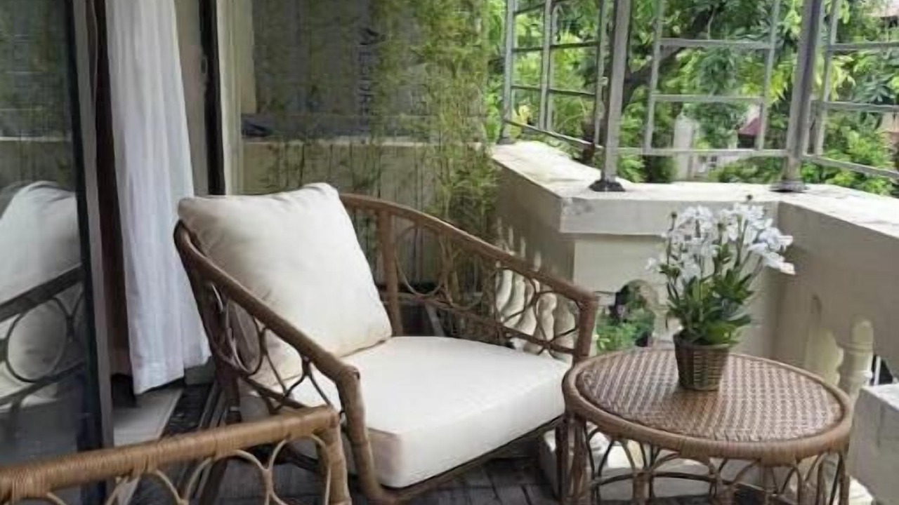 Photo of Patio Balcony in Van Mieu