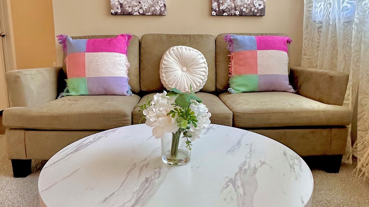 Photo of Livingroom in Legacy Park