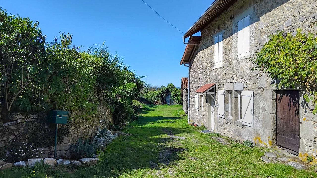 Photo of Others in Royeres