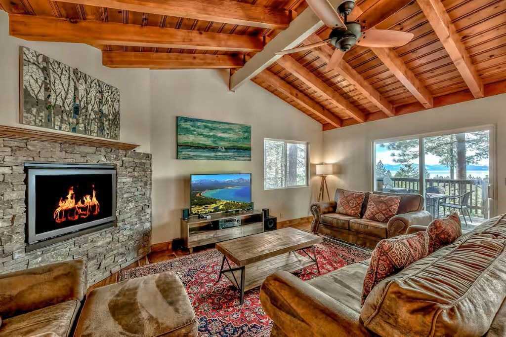 Photo of Livingroom in Zephyr Cove