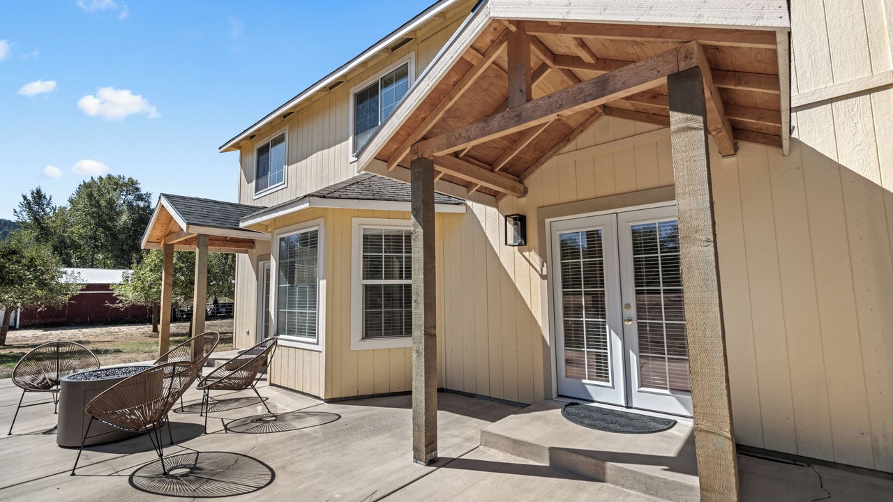 Photo of Patio Balcony in Douglas County