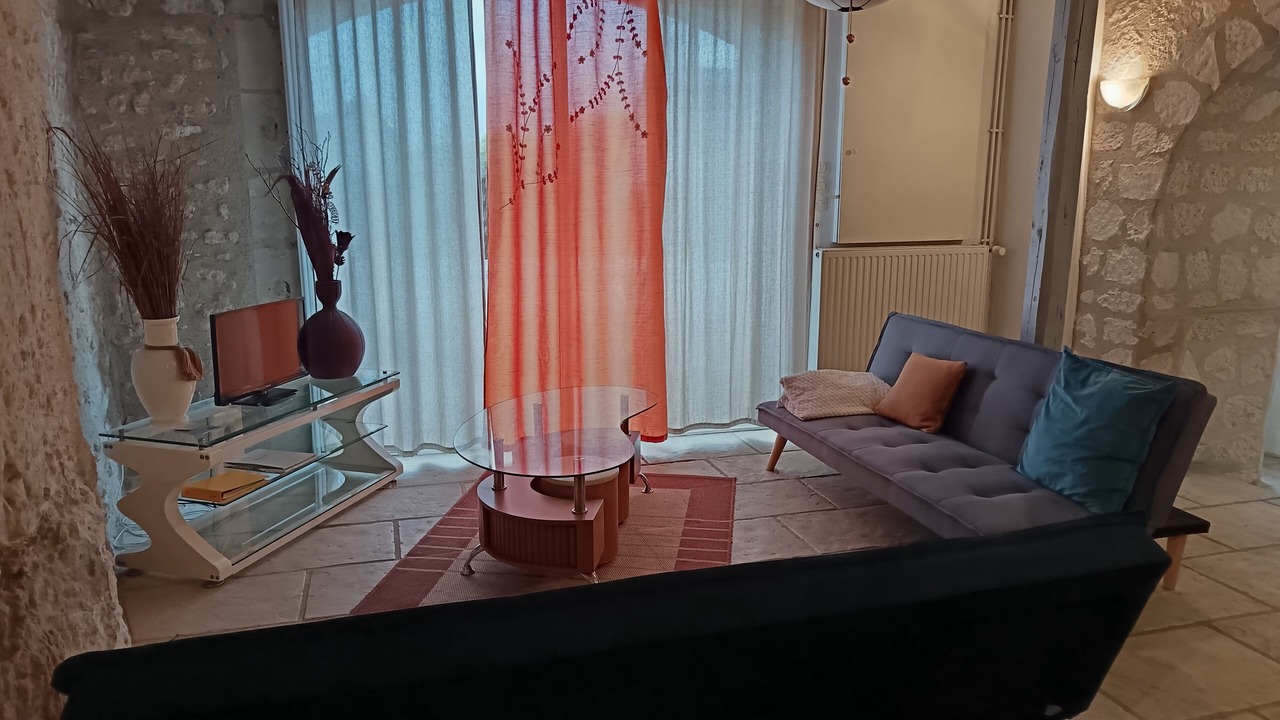Photo of Livingroom in Poce-sur-Cisse
