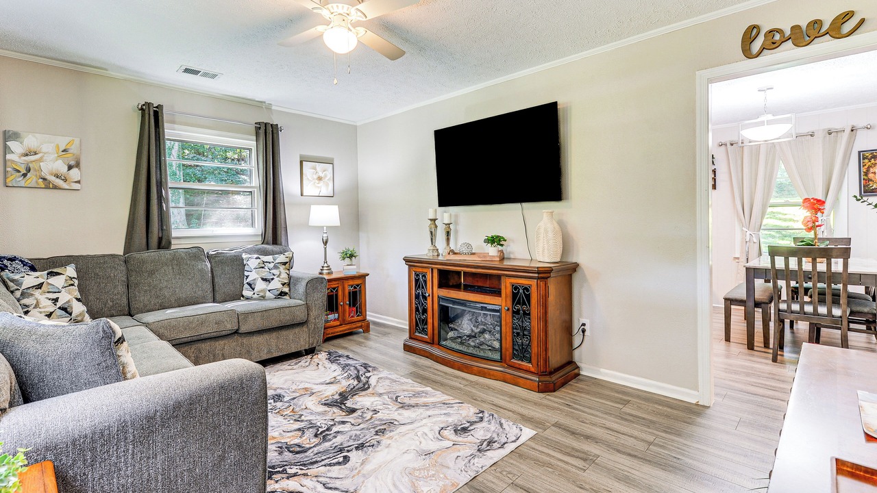 Photo of Livingroom in Chatham