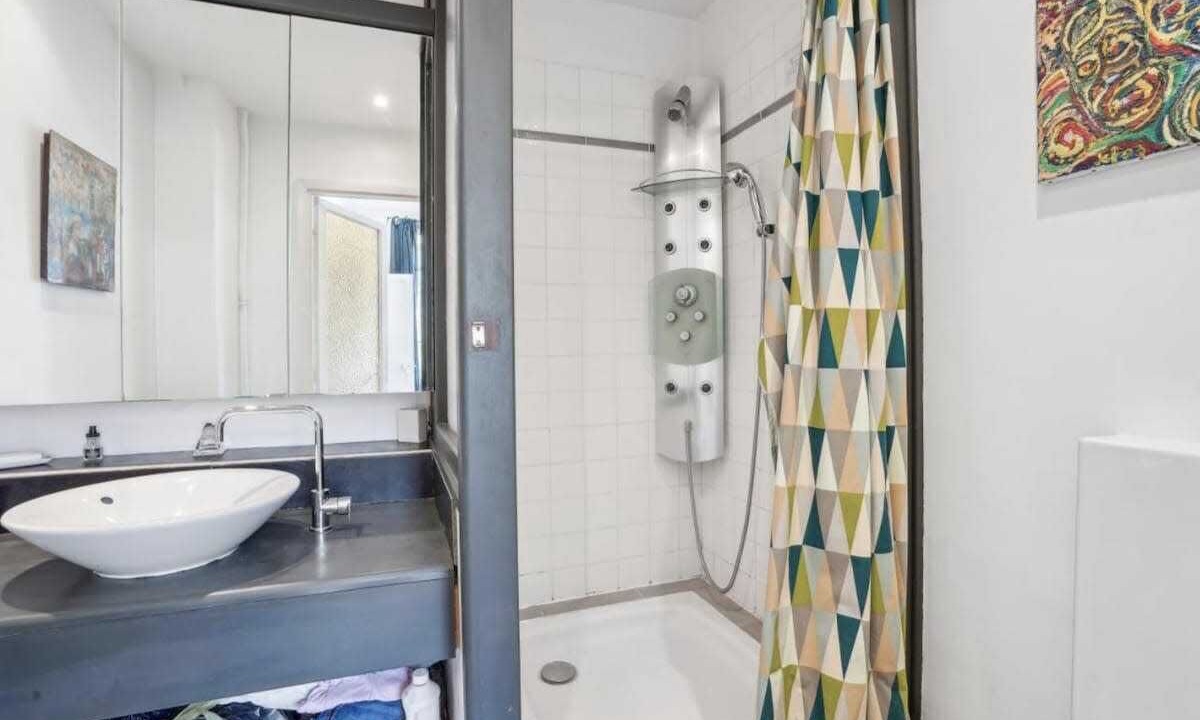 Photo of Bathroom in Gambetta