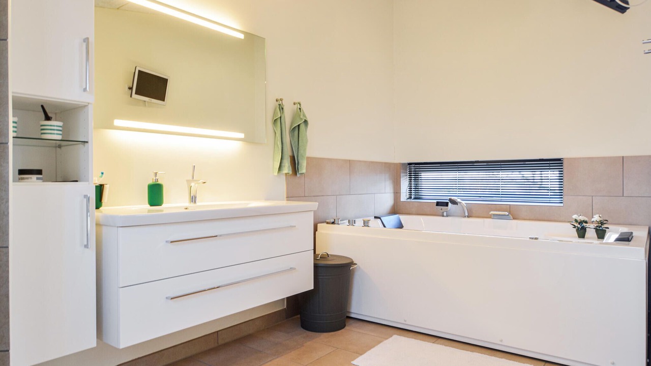 Photo of Bathroom in Hjarbæk