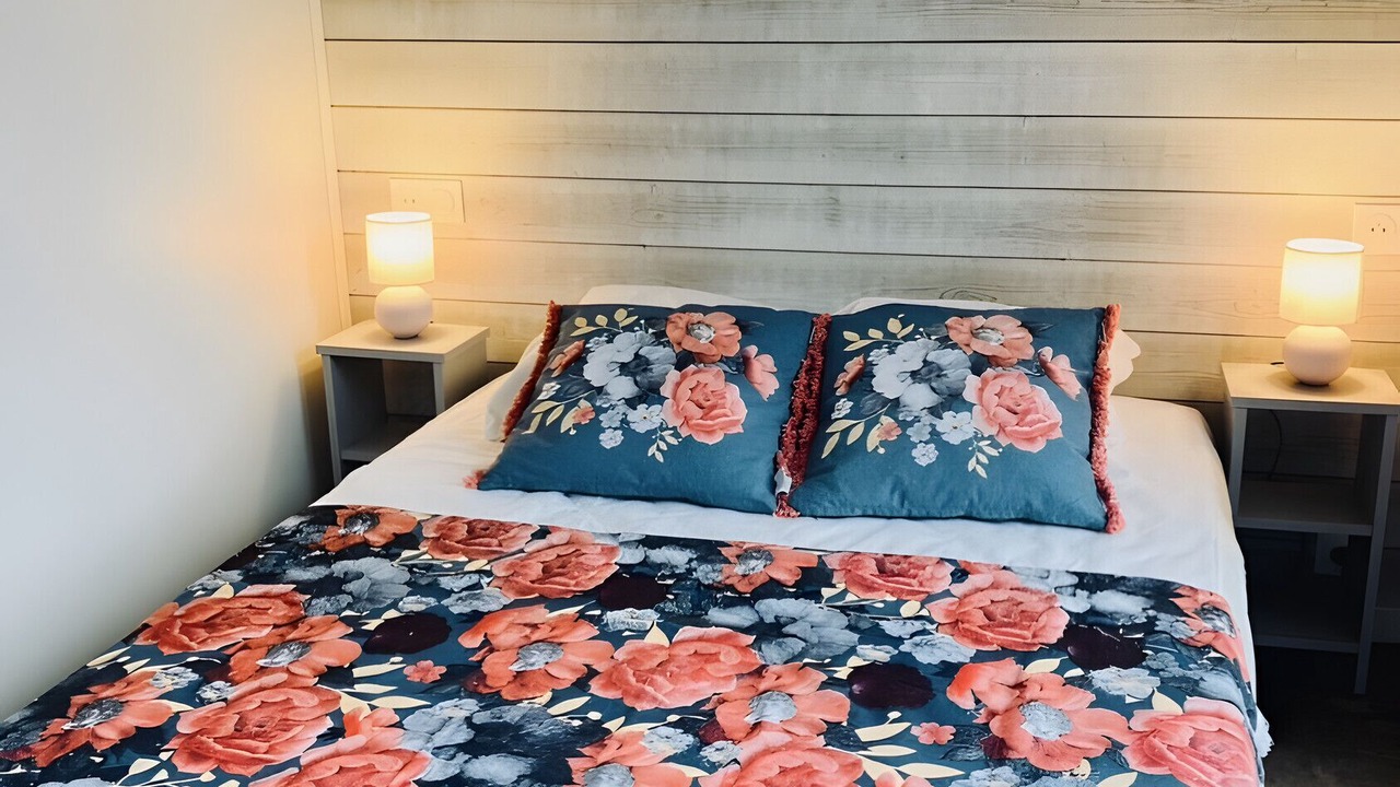 Photo of Bedroom in Caurel