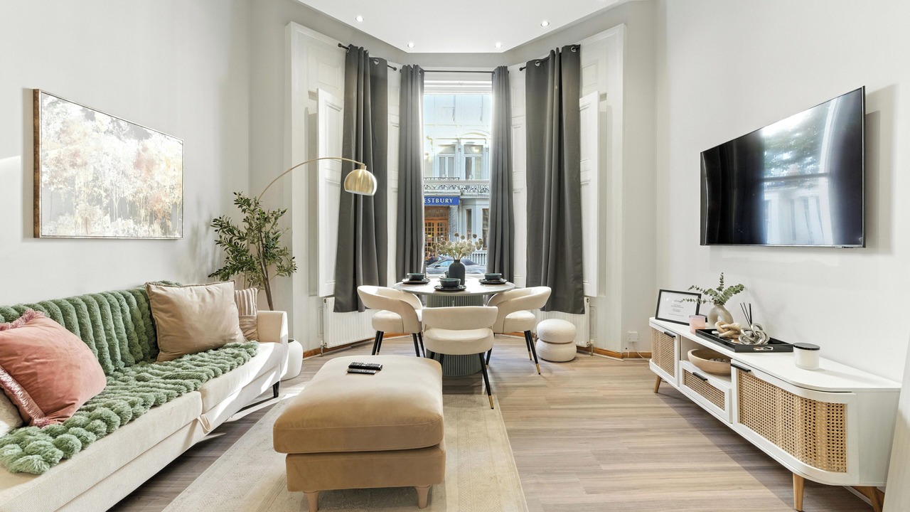Photo of Livingroom in Queen's Gate