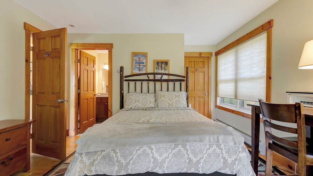 Photo of Bedroom in Stratton Mountain