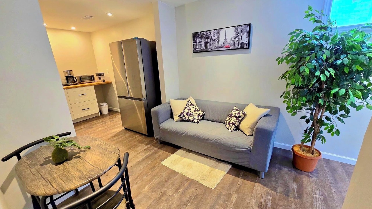 Photo of Livingroom in Cambridge