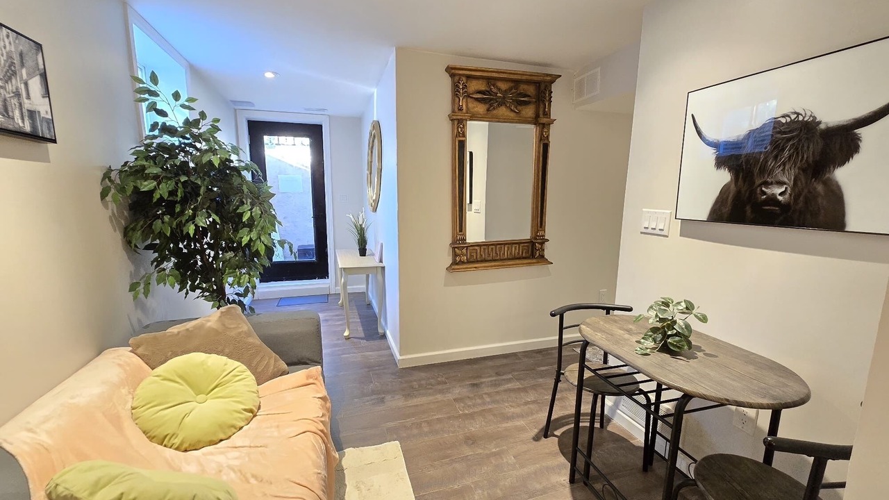 Photo of Livingroom in Cambridge