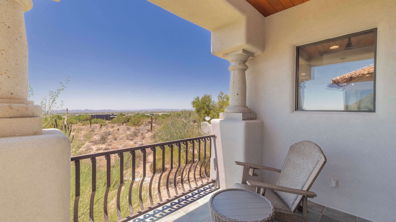 Photo of Patio Balcony in The Peak