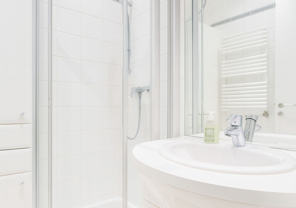 Photo of Bathroom in Notre-Dame-des-Champs