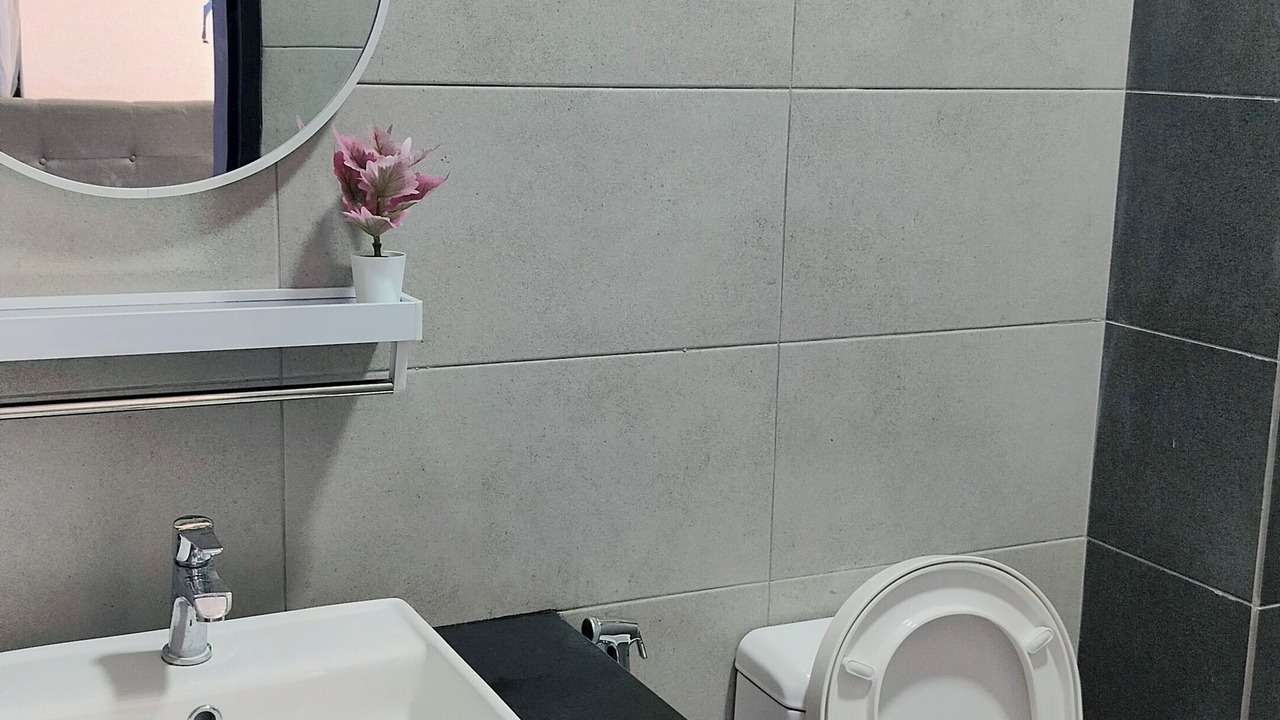 Photo of Bathroom in George Town