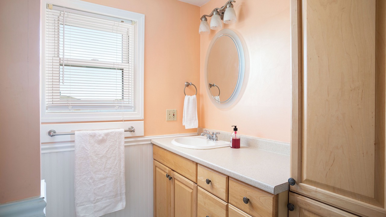 Photo of Bathroom in Point Judith