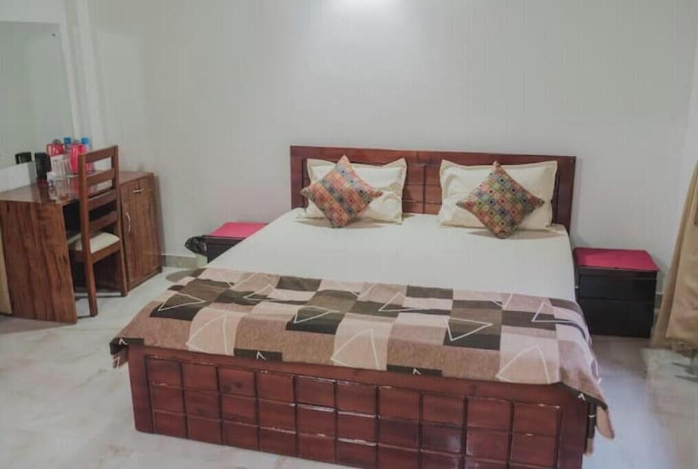 Photo of Bedroom in Bhowali