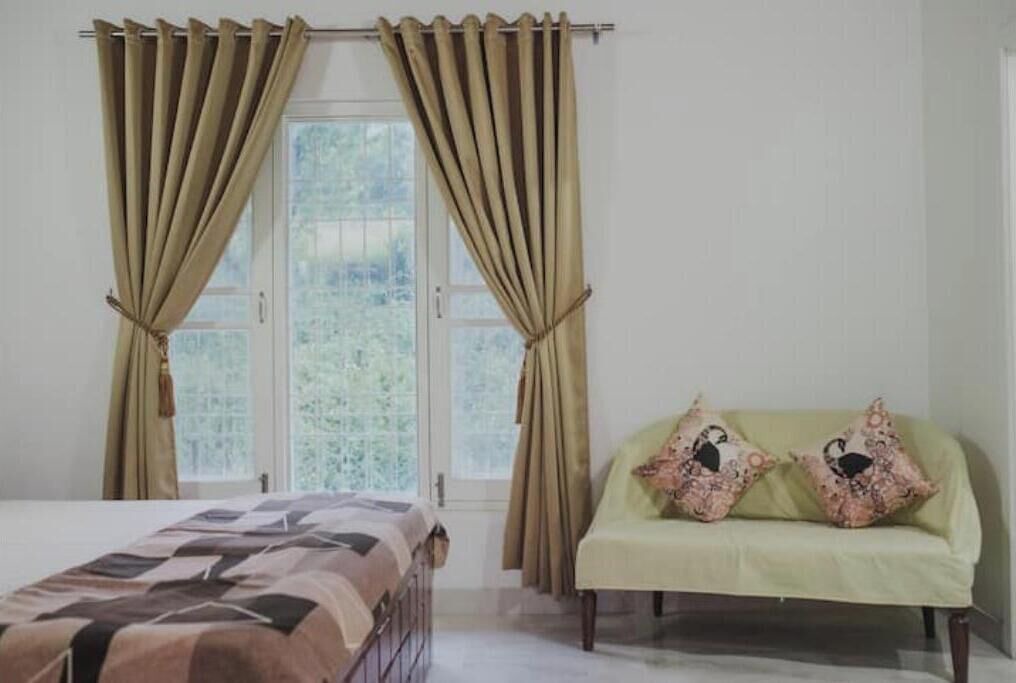 Photo of Bedroom in Bhowali