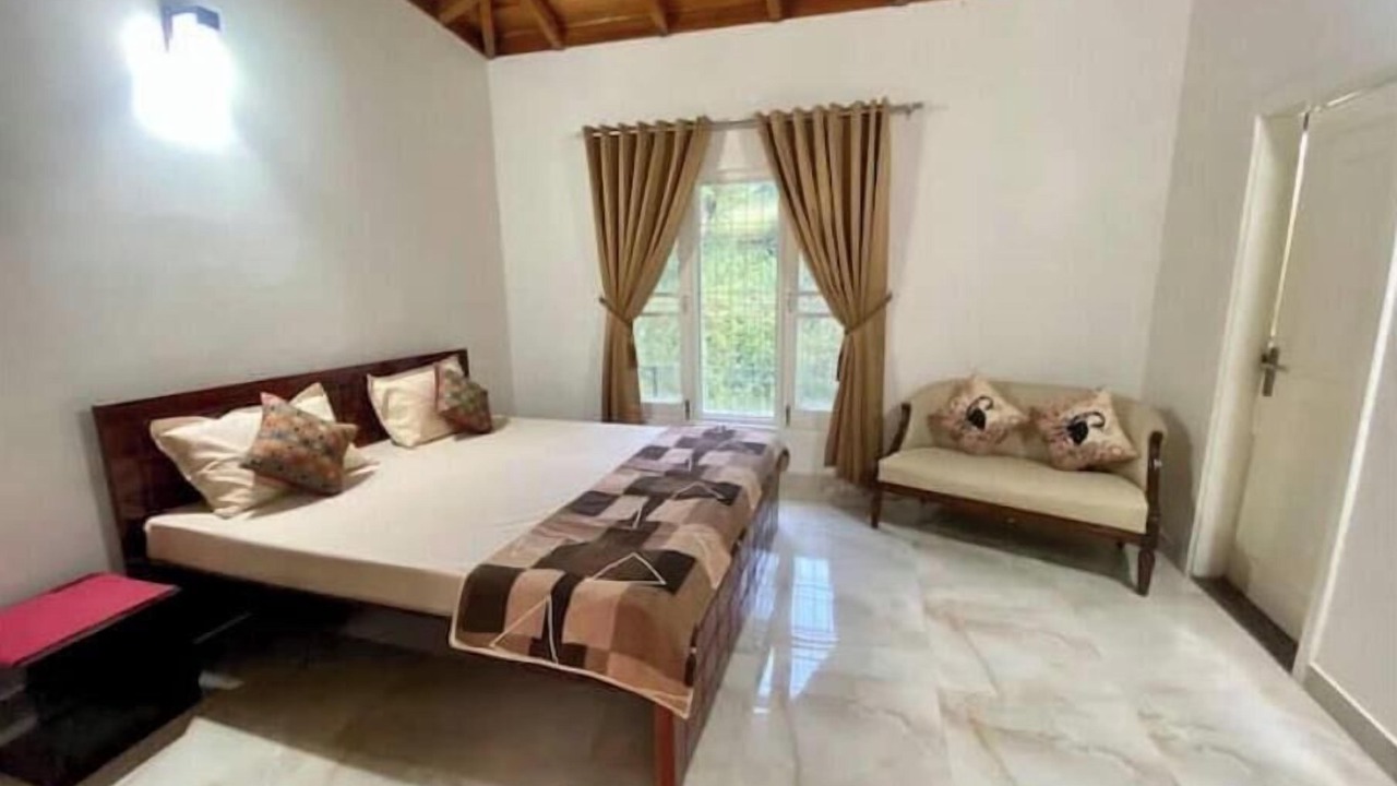 Photo of Bedroom in Bhowali