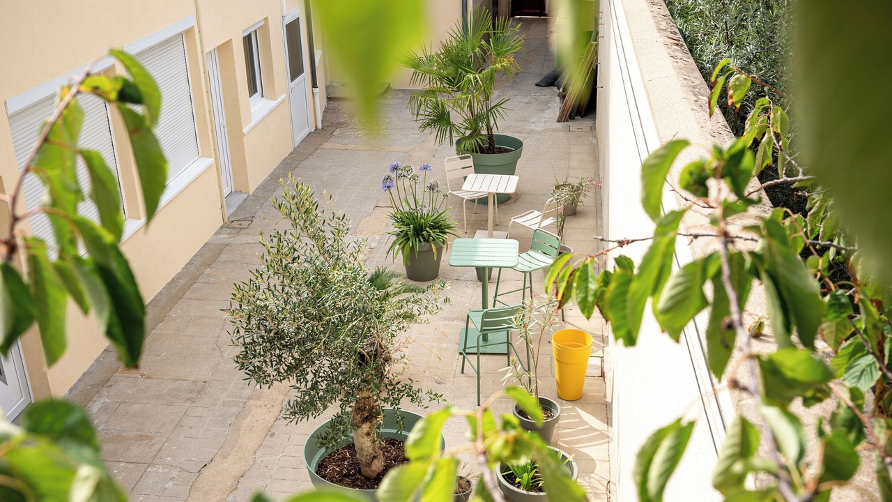 Photo of Patio Balcony in Nord - Gare