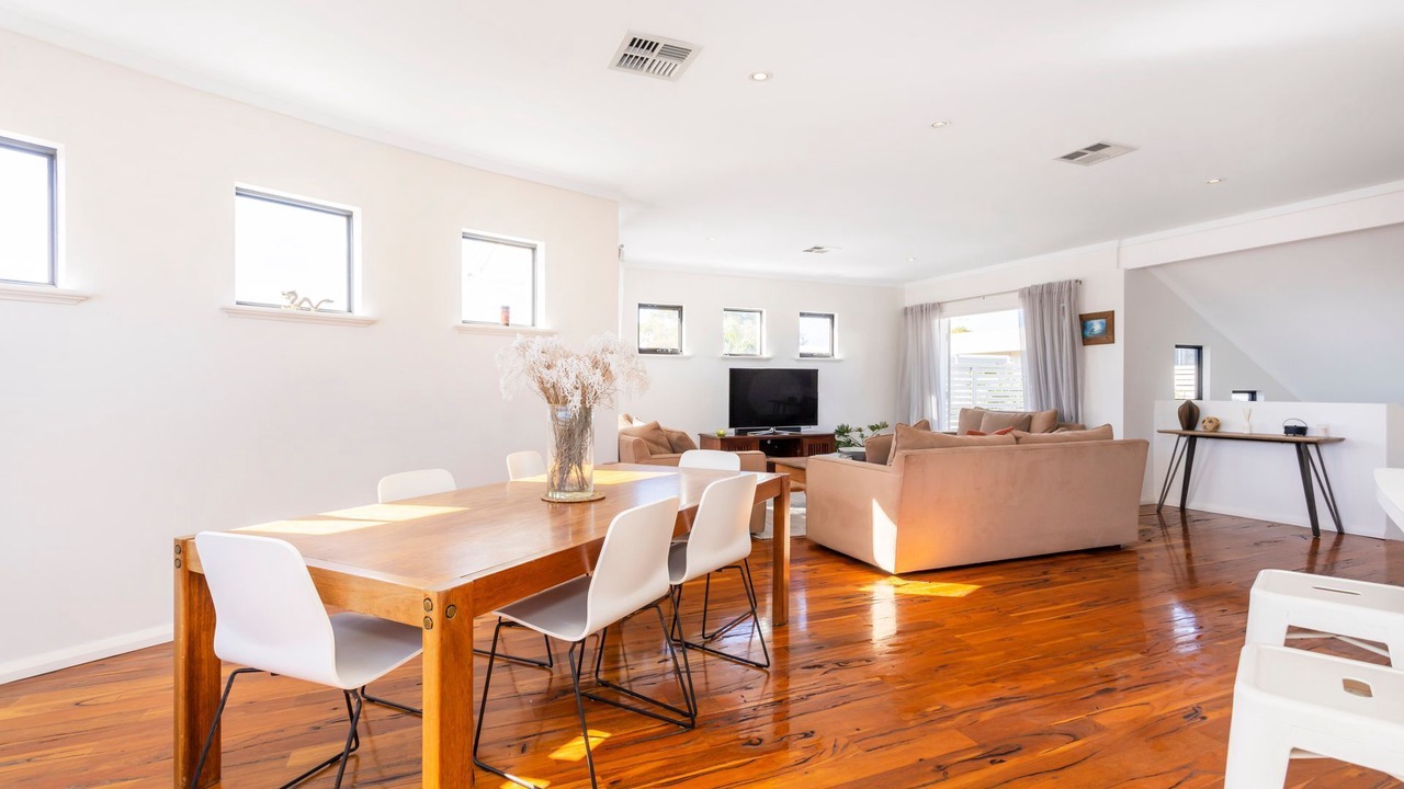 Photo of Livingroom in Scarborough