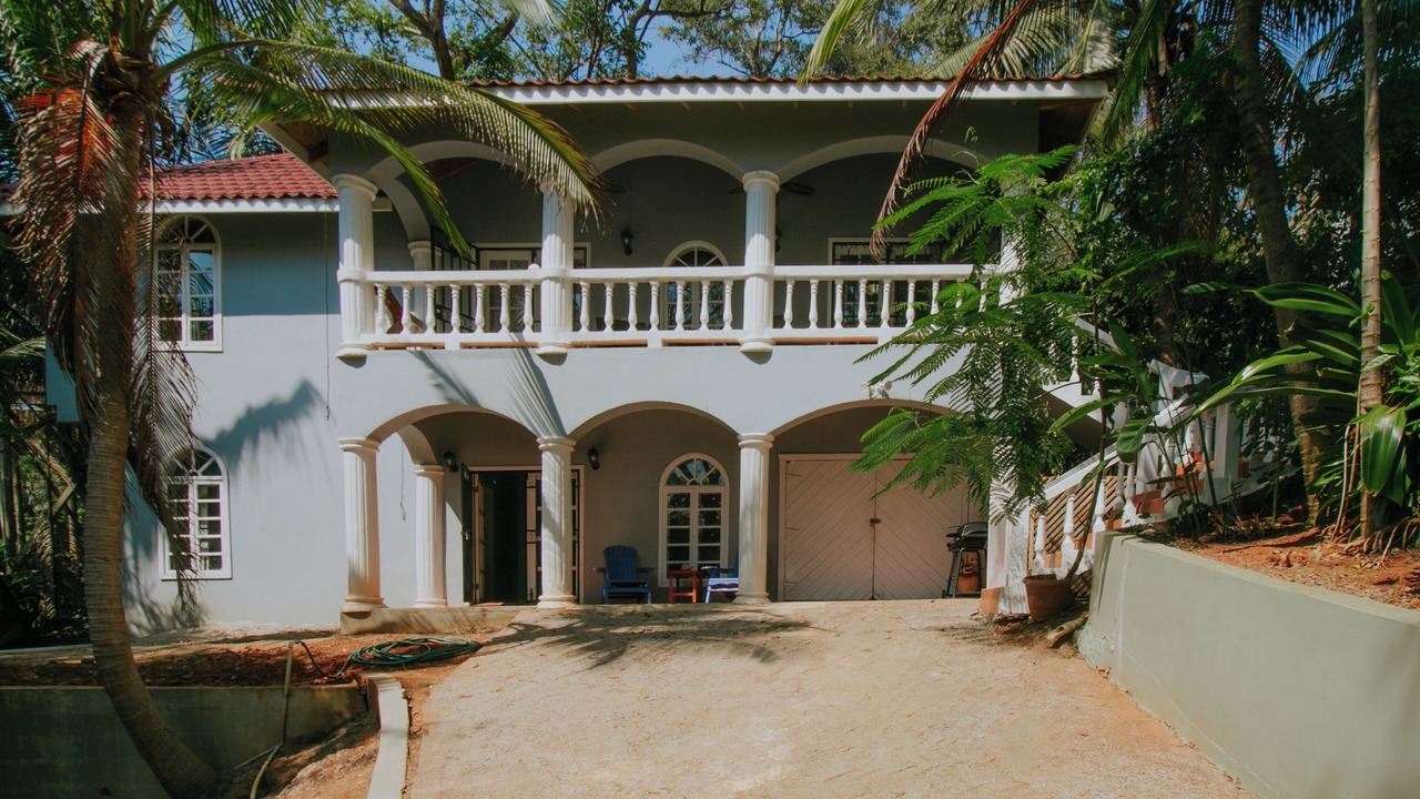 Photo of Outdoor in West End